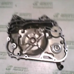 Foto de Tapa de encendido con bomba de agua Suzuki Burgman 125 referencia 369-19-31619 foto 12