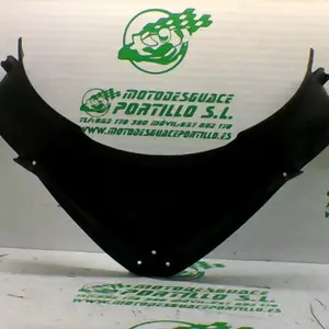 Foto de Carcasa Inferior de Faro Kymco Super Dink 125 referencia 287-21-31303 foto 1