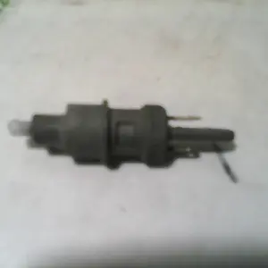 Foto de Sensor de freno trasero Piaggio ZIP H2O 2T 3 50 referencia 35-18-13034 foto 2