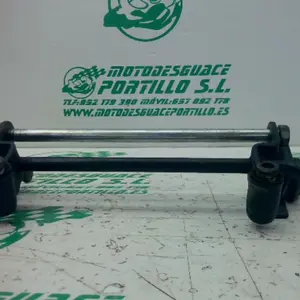 Foto de Soporte de motor Malaguti PHANTOM F12 referencia 455-23-46501 foto 1
