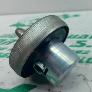 Foto de Tapón de deposito de gasolina Honda PS 125 referencia 106-24-47751 foto 9