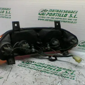 Foto de Piloto trasero Honda PAN EUROPEAN referencia 293-19-25221