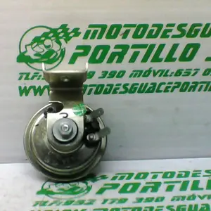 Foto de Claxon Vespa LX 50 2T referencia 199-22-41931