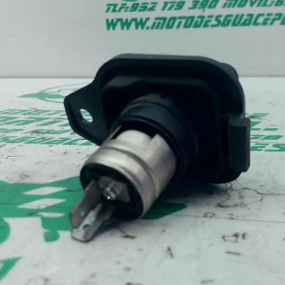 Foto de Toma de corriente Honda SH 300 I referencia 364-23-46169