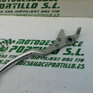 Foto de Maneta de freno trasero Suzuki SIXTEEN 125 referencia 281-18-19630 foto 3
