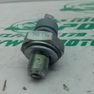 Foto de Sensor de presión del aceite Piaggio BEVERLY 350I referencia 252-23-45896 foto 1