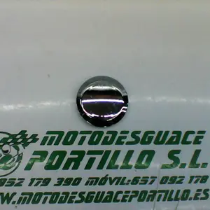 Foto de Embellecedor chasis derecho Kawasaki Eliminator 125 referencia 274-18-17543 foto 4