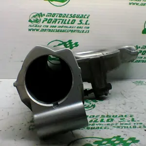 Foto de Basculante BMW K1200R referencia 332-23-45455 foto 6