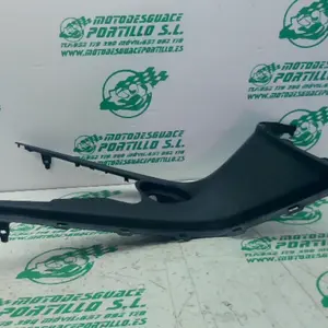Foto de Carcasa de gasolina Yamaha N MAX 125 referencia 394-23-46333 foto 3
