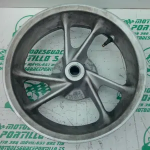 Foto de Llanta trasera Yamaha N MAX 125 referencia 394-23-46474 foto 4