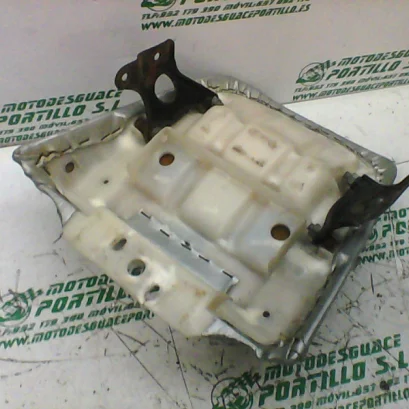 Foto de Asiento trasero Suzuki gsx600F referencia 156-16-23722