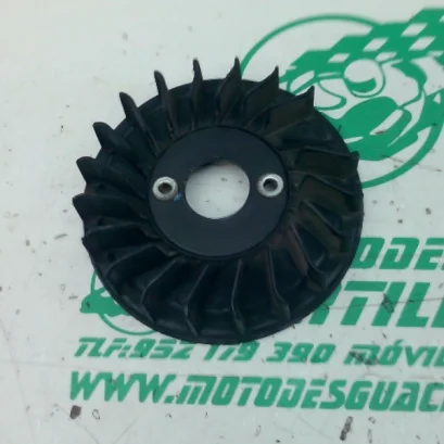 Foto de Ventilador del plato magnetico Suzuki LIDO 75 2T referencia 360-21-45315