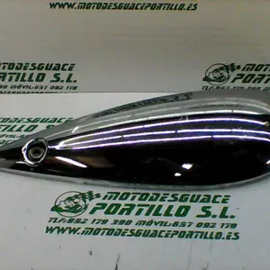 Foto de Embellecedor lateral derecho Kymco VENOX 250 referencia 154-19-20788 foto 3