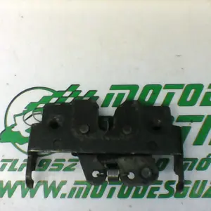 Foto de Cerradura del asiento Suzuki Burgman 125 referencia 69-19-21083 foto 7