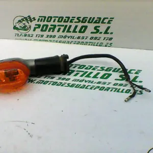 Foto de Intermitente delantero izquierdo Yamaha YBR 125 i referencia 171-21-30485 foto 6