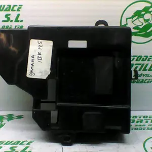 Foto de Caja de fusibles Yamaha YBR 125 i referencia 171-21-30501