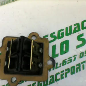 Foto de Caja de laminas Aprilia Sonic 50 referencia 113-18-20218 foto 9