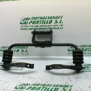 Foto de Soporte de carenado Suzuki V Strom 650 referencia 144-19-21268 foto 3