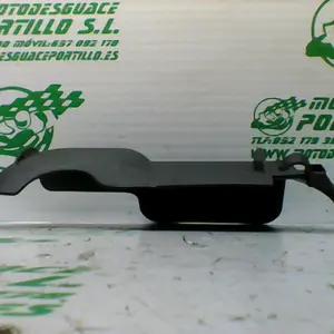 Foto de Protector del depósito de gasolina Kymco AGILITY CITY 125 I referencia 137-22-35354