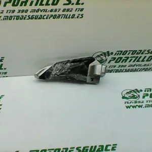 Foto de Reposapies trasero derecho Honda SH 125I 13-16 referencia 65-24-47331 foto 7