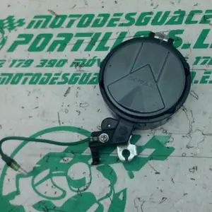 Foto de Tapón de deposito de gasolina Kymco PEOPLE S 125 referencia 369-23-46767 foto 3