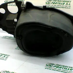 Foto de Porta-casco Piaggio FLY 125 4T referencia 75-19-18283 foto 4