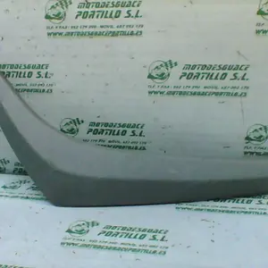 Foto de Embellecedor lateral izquierdo Piaggio LIBERTY 125 - 05-08 referencia 172-22-37179 foto 3