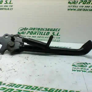 Foto de Patilla lateral Yamaha FZ1-N referencia 177-19-21715 foto 8
