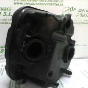 Foto de Caja filtro Suzuki V Strom 650 referencia 129-16-10999 foto 4