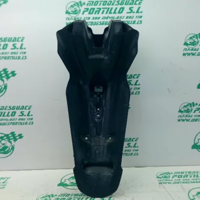 Foto de Portamatricula Piaggio BEVERLY 300 I referencia 452-23-46537