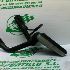 Foto de Estribera trasera derecha con reposapies Honda SH 125 referencia 58-22-33777 foto 13