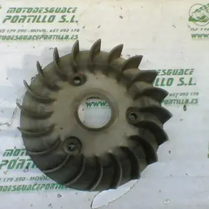 Foto de Ventilador del plato magnetico Yamaha FLAME 125R 97-00 referencia 117-17-12711 foto 2