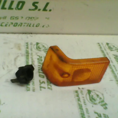 Foto de Intermitente delantero izquierdo Peugeot ST 50 referencia 37-18-12197