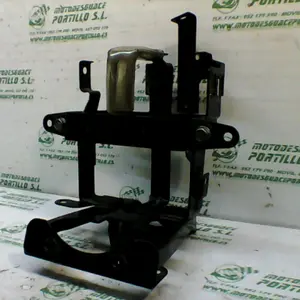Foto de Caja batería Honda Lead 110 referencia 143-17-15619 foto 4
