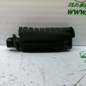 Foto de Reposapies delantero derecho Honda CBF 125 M referencia 166-22-34822 foto 3