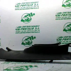 Foto de Carcasa bajo asiento Kymco Super Dink 125 referencia 100-22-36559