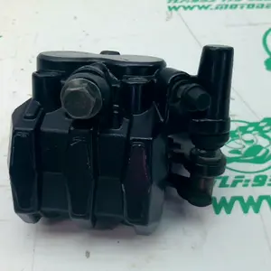 Foto de Pinza de freno trasera Benelli MACIS referencia 324-22-39918 foto 2