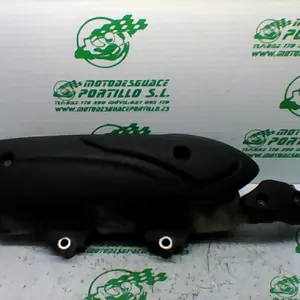 Foto de Tubo de escape Yamaha Xenter 125 referencia 446-22-40746 foto 8