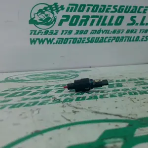 Foto de Sensor de freno delantero Piaggio liberty 125 i 2023 referencia 60-26-49223 foto 3