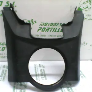 Foto de Embellecedor de tapa depósito de gasolina Keeway SILVERBLADE 125 12-13 referencia 116-17-11641 foto 2