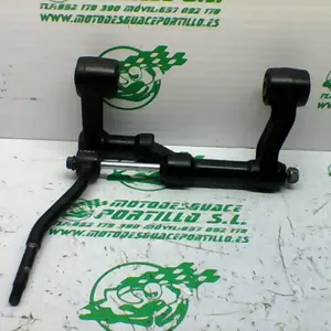Foto de Soporte de motor Kymco Super Dink 125 referencia 360-23-48038 foto 8