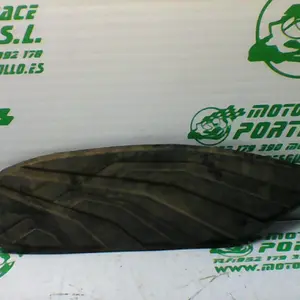 Foto de Alfombrilla izquierda Sym JOYMAX 300I referencia 305-21-31787 foto 2