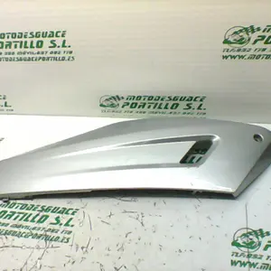 Foto de Embellecedor lateral izquierdo Sym CITYCOM 300 I referencia 246-19-22924 foto 2