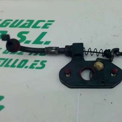 Foto de Cerradura del asiento Ducati MONSTER S2R referencia 141-23-44096