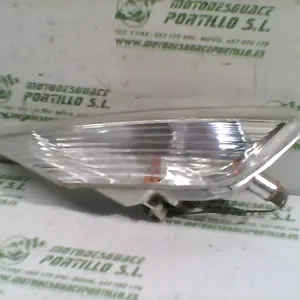 Foto de Intermitente delantero izquierdo Piaggio X8 125 referencia 295-20-37275