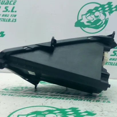 Foto de Intermitente delantero derecho Sym JOYMAX 125 GTS referencia 375-21-47632