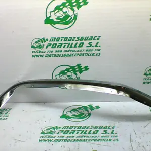 Foto de Embellecedor del frontal Vespa PRIMAVERA 125 ABS referencia 113-22-34963 foto 3