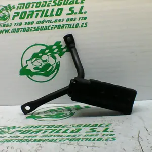 Foto de Estribera trasera izquierda con reposapies Honda Dylan 125 referencia 80-23-44293 foto 3