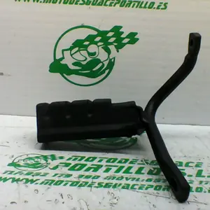 Foto de Estribera trasera derecha con reposapies Honda Dylan 125 referencia 80-23-44292 foto 2