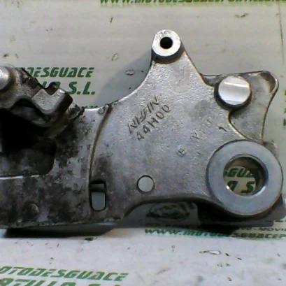 Foto de Soporte de pinza freno trasera Suzuki GLADIUS SFV 650 I referencia 202-18-16114